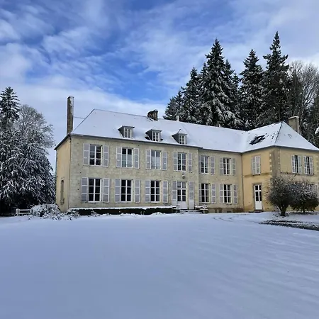 Holiday home Chateau Elegant Avec Grand Parc, Animaux, Cheminee, Jeux, Et Confort Dans Le Perche - Fr-1-497-102