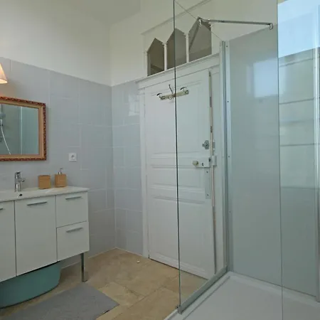 Chateau Elegant Avec Grand Parc, Animaux, Cheminee, Jeux, Et Confort Dans Le Perche - Fr-1-497-102