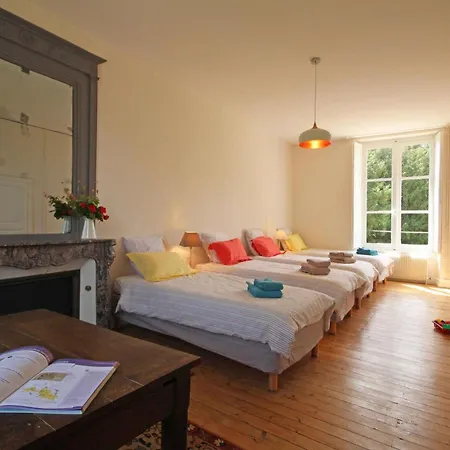 Chateau Elegant Avec Grand Parc, Animaux, Cheminee, Jeux, Et Confort Dans Le Perche - Fr-1-497-102 Holiday home