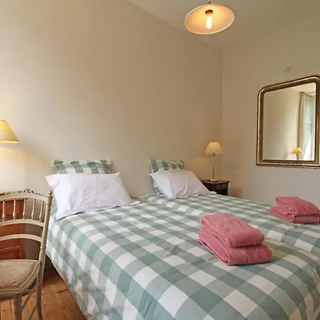 Chateau Elegant Avec Grand Parc, Animaux, Cheminee, Jeux, Et Confort Dans Le Perche - Fr-1-497-102 Holiday home *