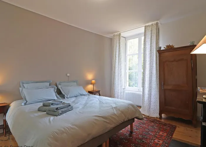 Vivez Le Charme Du Château Avec Wifi à - Fr-1-497-102 *