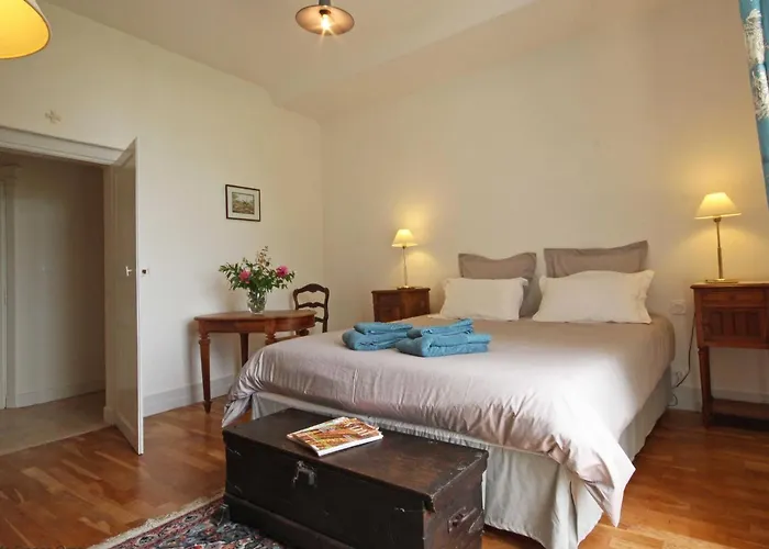 Vivez Le Charme Du Château Avec Wifi à - Fr-1-497-102