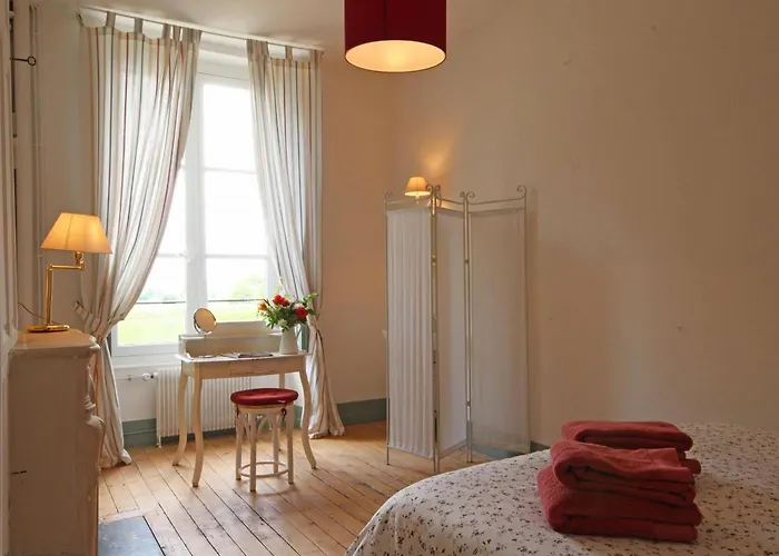 Hébergement de vacances Vivez Le Charme Du Château Avec Wifi à - Fr-1-497-102 Bellavilliers